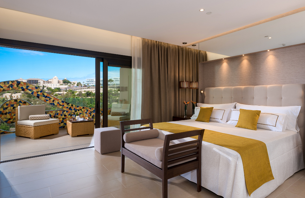 Hotel room with exterior views in Tenerife.