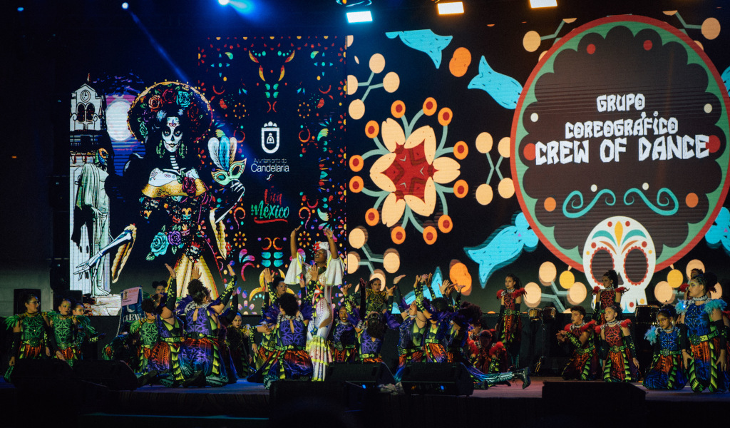 Choreographic group Crew of Dance performing in Candelaria, Tenerife.