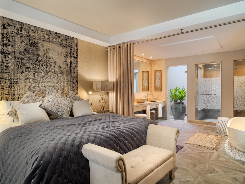 Luxury hotel room with modern bathroom in Tenerife.