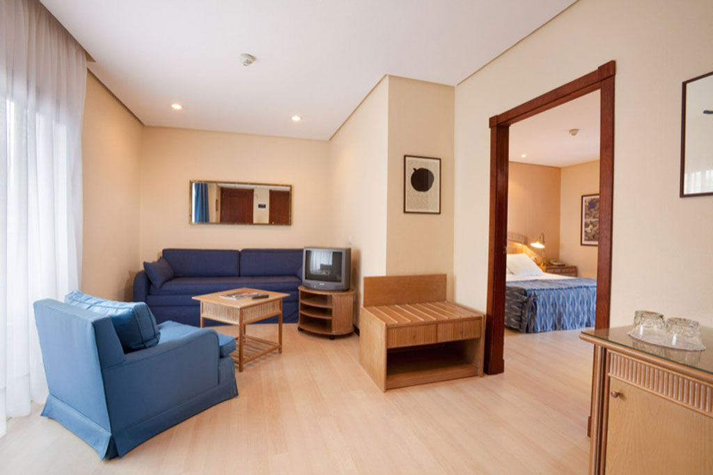 Junior_Suite_02