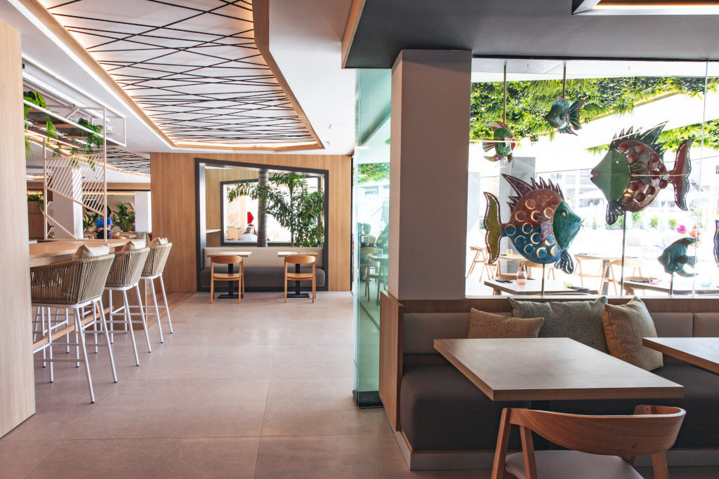 Modern restaurant in Tenerife with fish decoration in the window.