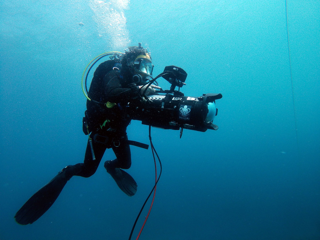 Diver with underwater vehicle in Tenerife.