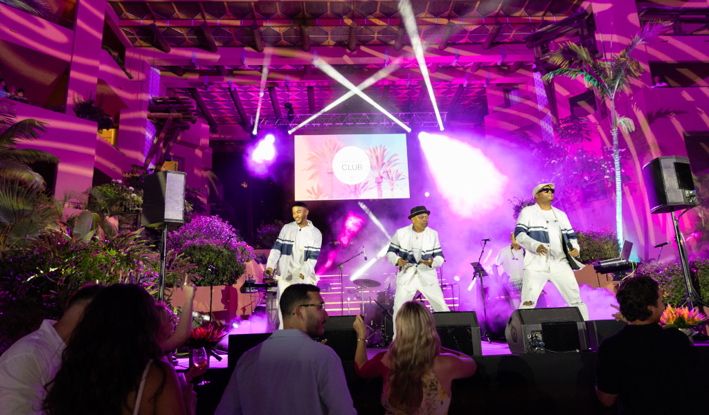 Musical performance at a night event in a hotel in Tenerife.