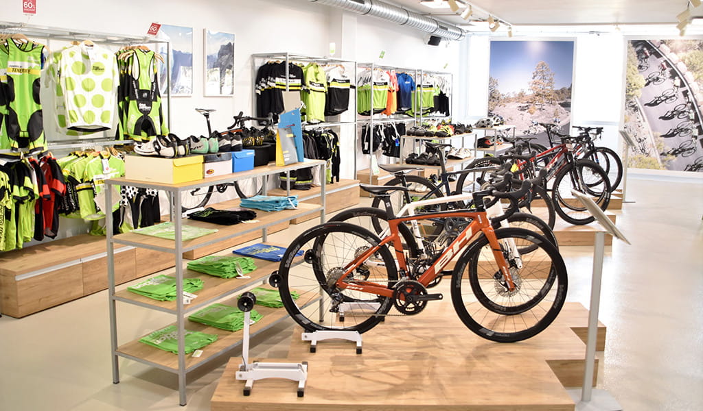 Bike and cycling clothing shop in Tenerife.
