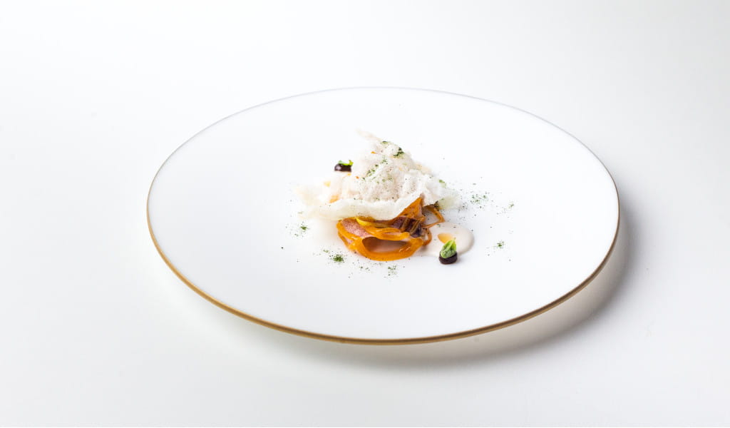 Minimalist gourmet dish in a restaurant in Tenerife.
