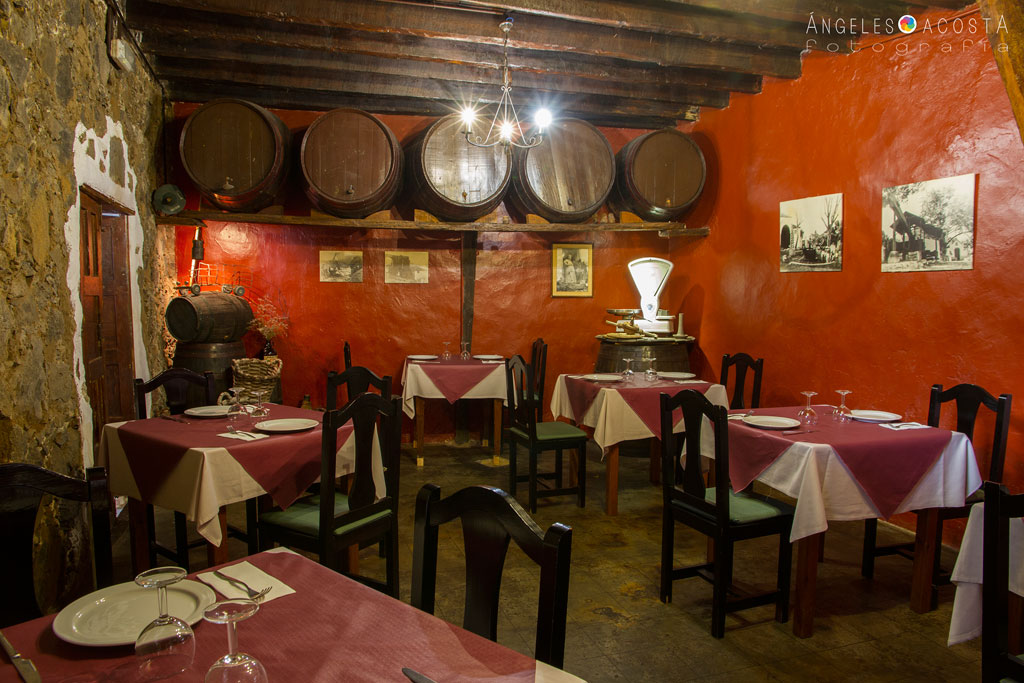 COMEDOR-2color