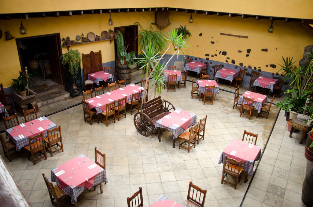 patio-central