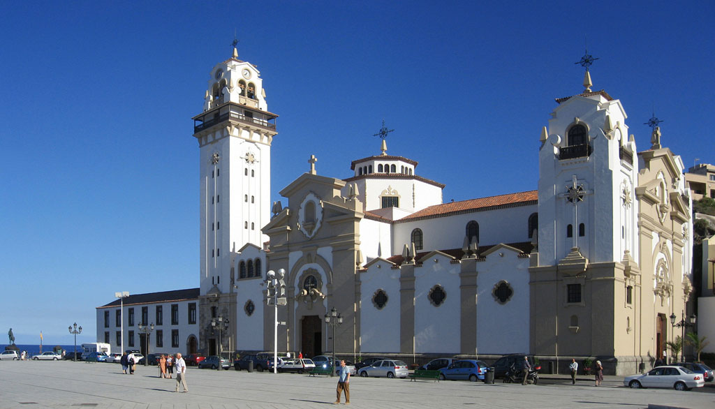 Basilica of Our Lady of Candelaria in Tenerife with clear skies.