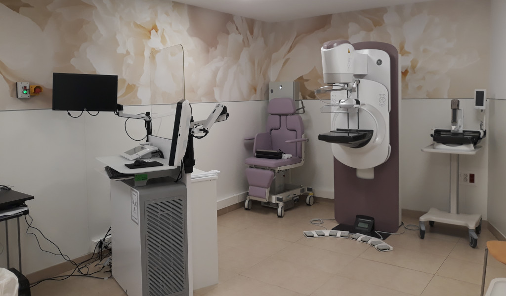 Mammography equipment in a clinic in Tenerife.