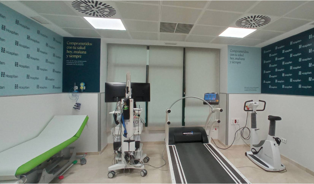 Medical equipment in hospital wards in Tenerife; text: Committed to your health today, tomorrow and always.