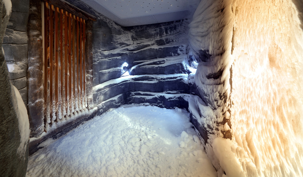 Snow room with walls and floor covered in ice in Tenerife.