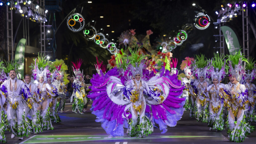 Carnival awakens emotions with its Latin rhythms